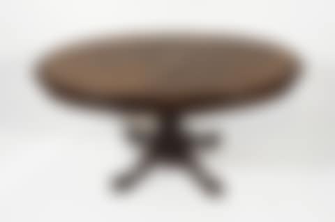 Low oval table (preview)