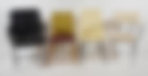 A set of 4 chairs (preview)