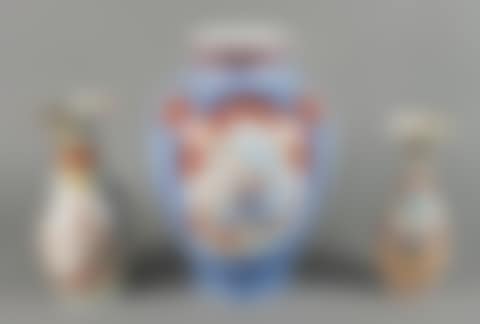 Oriental vases (preview)