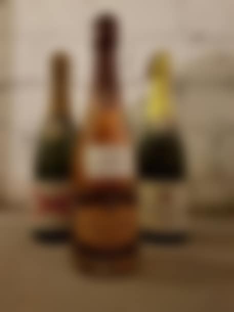 Set of nine bottles (preview)