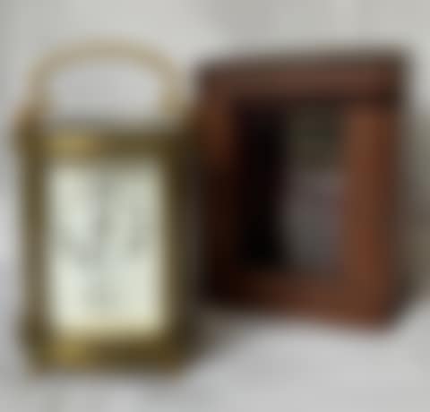Oval bronze cage travel clock (preview)