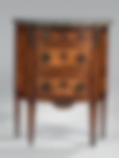 Small half-moon chest of drawers (preview)