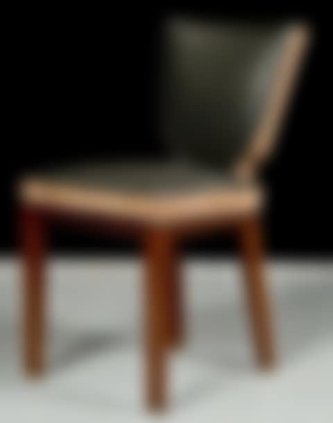 Chair model "Écusson" (preview)