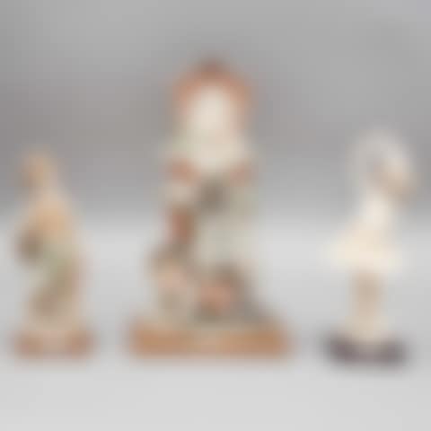 LOT OF DECORATIVE FIGURES (preview)