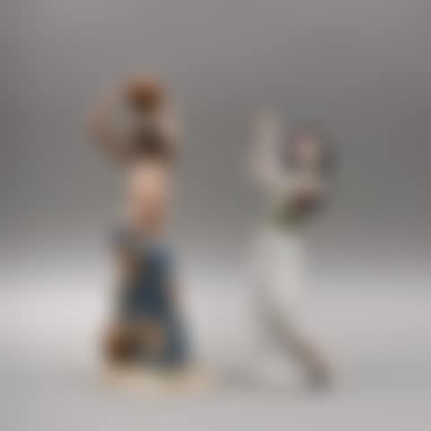 Water carrier and gypsy figures (preview)