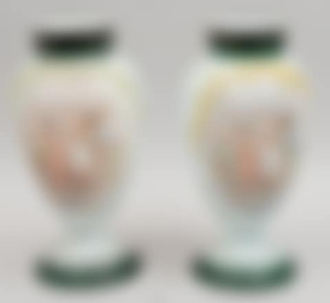 Pair of vases (preview)
