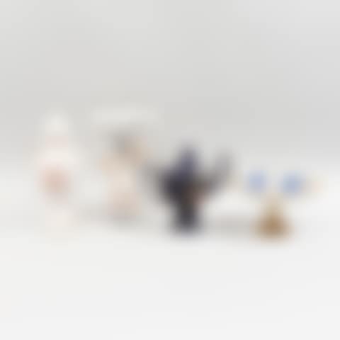 Lot of 4 pieces. (preview)