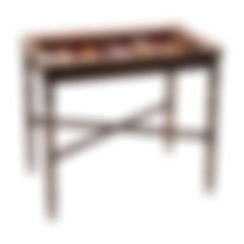 Display table with a set of letter openers and scale weapons (preview)