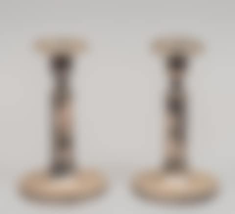 Pair of candlesticks (preview)