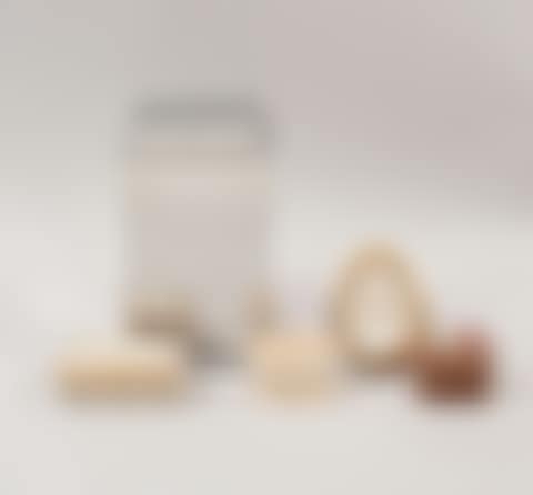Lot of decorative items (preview)