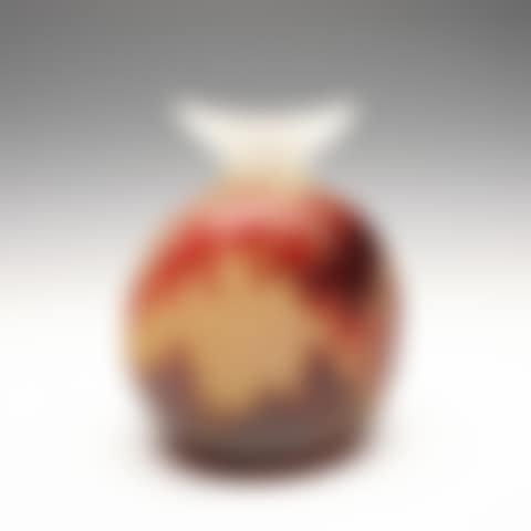 BLEEDING HEART VASE (preview)