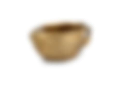 A sculptural cup (preview)
