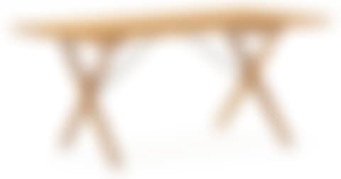 Dining table (preview)