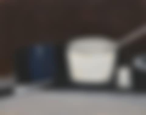 White Pot and Blue Pot (preview)
