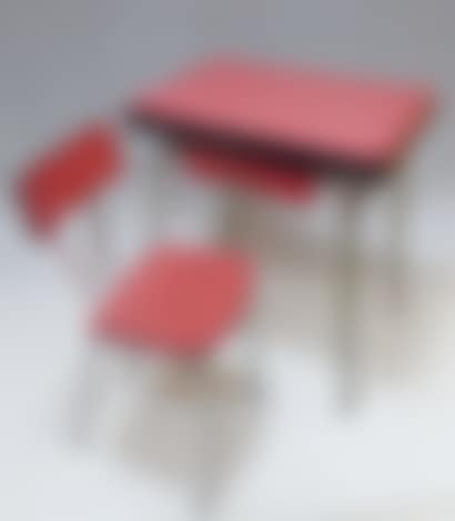 A table, a chair (preview)