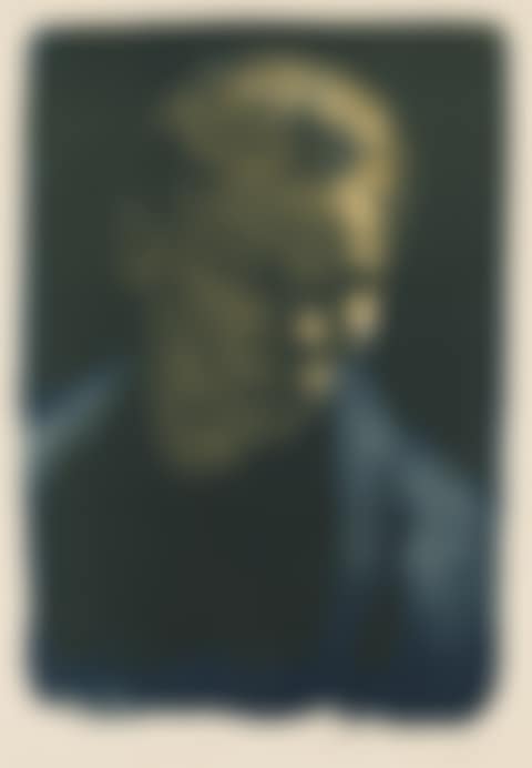 Brustbild einer Arbeiterfrau mit blauem Tuch. (preview)