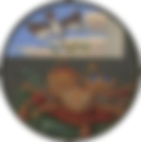 Dove of peace over three crowns and scepters (preview)