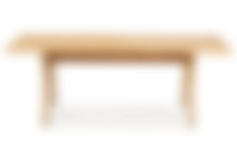A dining table (preview)