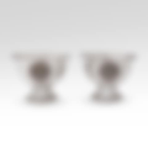 A pair of silver offering bowls, Tibet (preview)