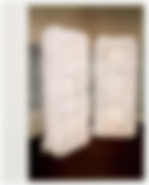 Bookshelf Without Books (preview)