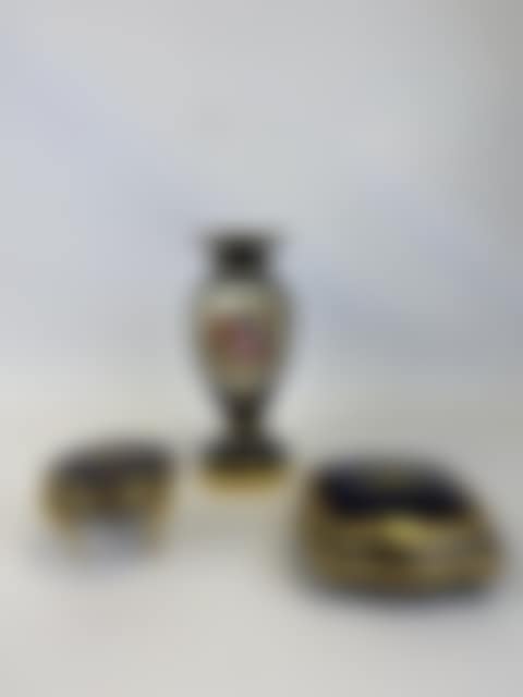 Set of three porcelain with blue and gold decoration including a Medecis-shaped vase with romantic decoration, a candy box and a covered ring box on foot (preview)
