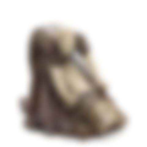 A stoneware figure in shape of a hide tanner (preview)