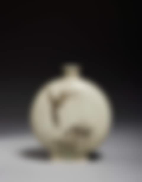 An iron-painted 'geese' moonflask (preview)