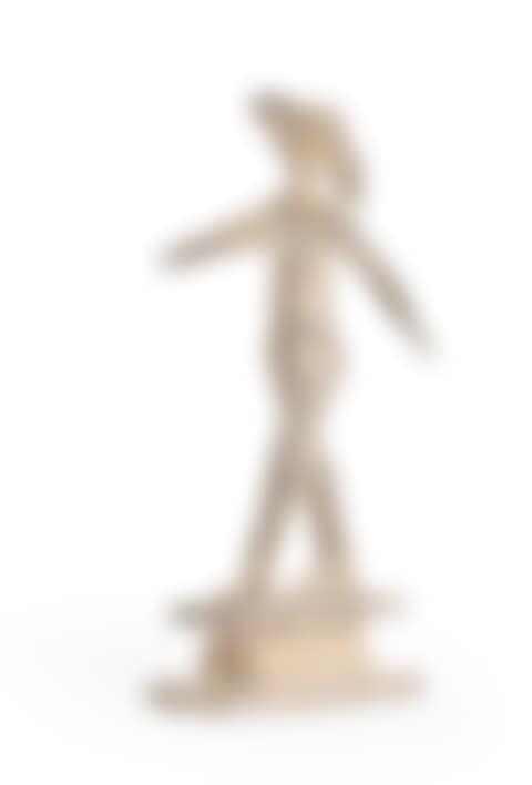 Walking woman (preview)