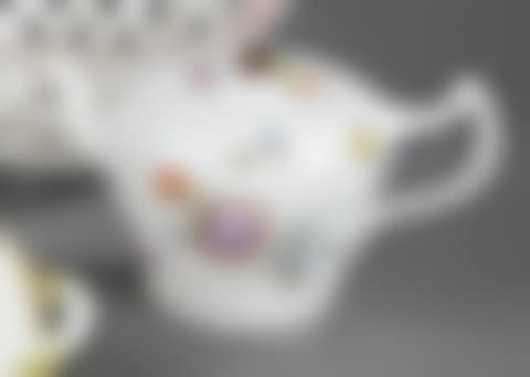 Covered teapot (preview)