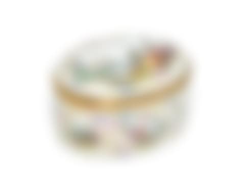 A GOLD-MOUNTED MEISSEN PORCELAIN OVAL SNUFF-BOX AND COVER (preview)
