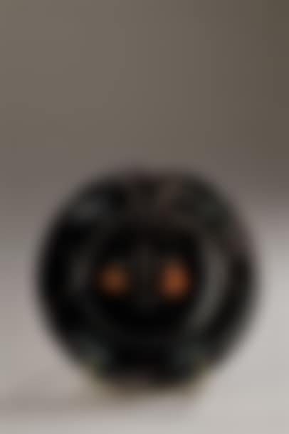 Black face plate (preview)
