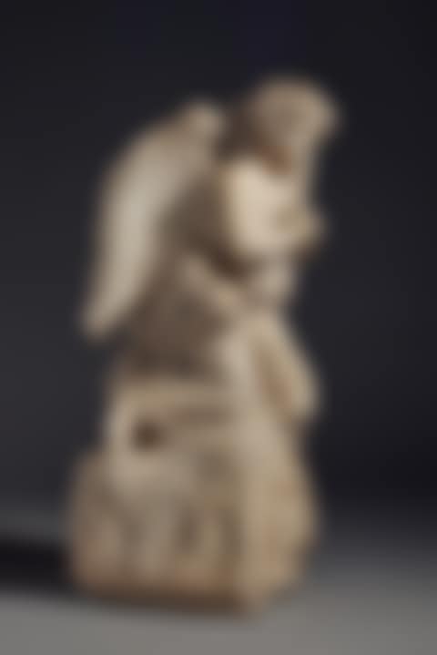 Kneeling Angel (preview)