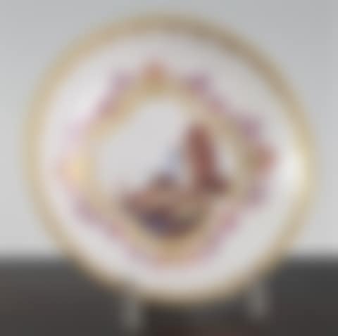A Meissen saucer (preview)