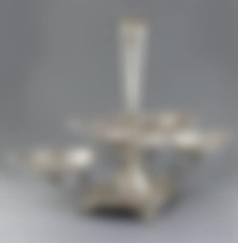 Silver centrepiece (preview)