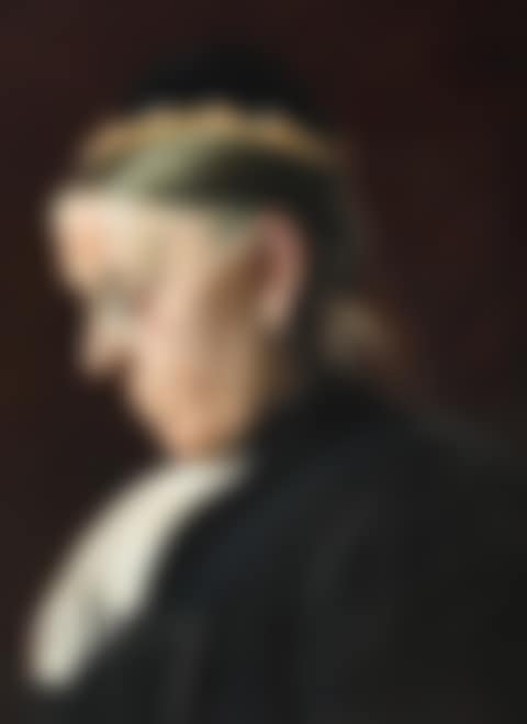 Portrait of a woman in profile (preview)
